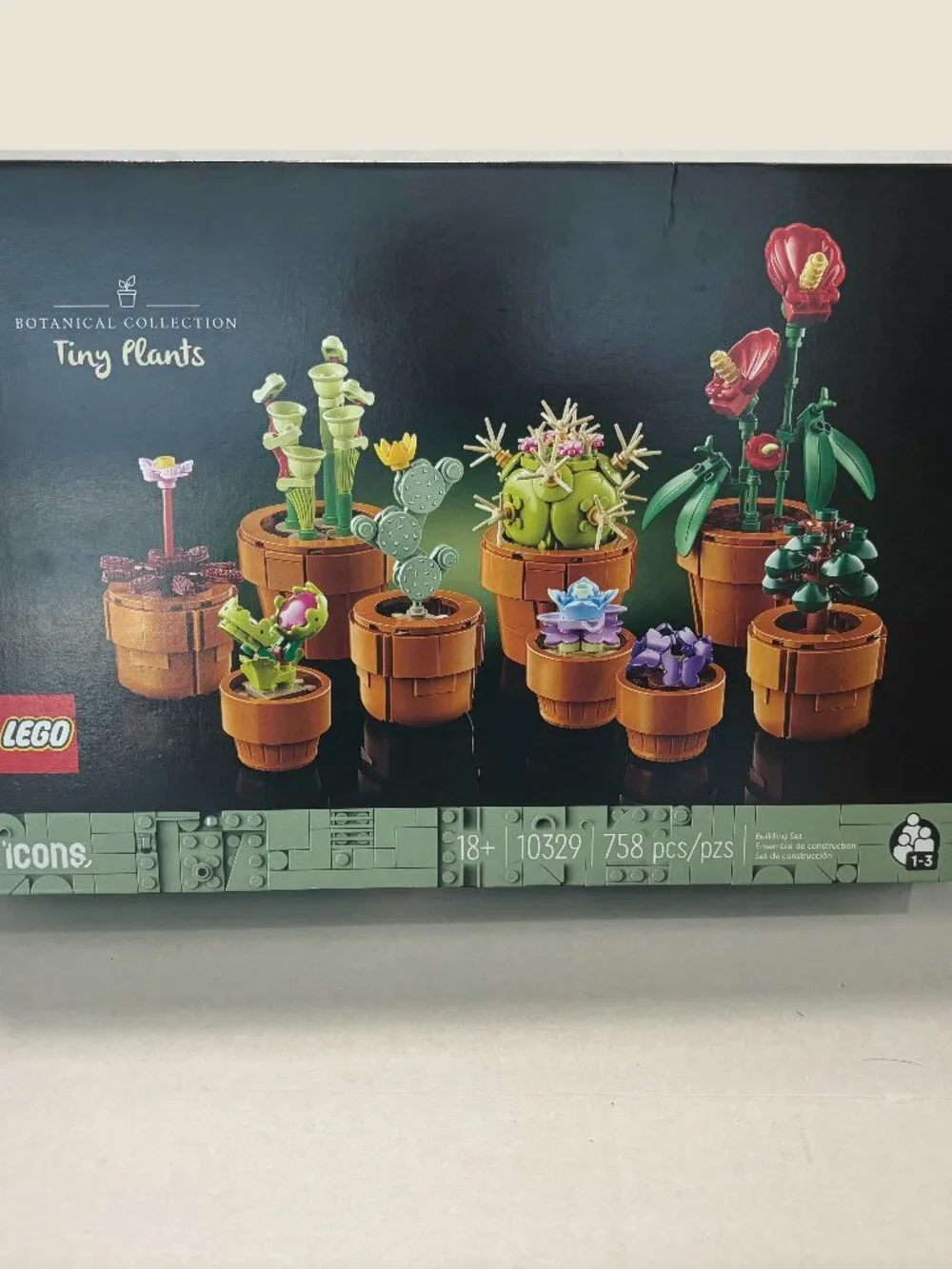 LEGO Botanical Collection Tiny Plants Building Set #10329